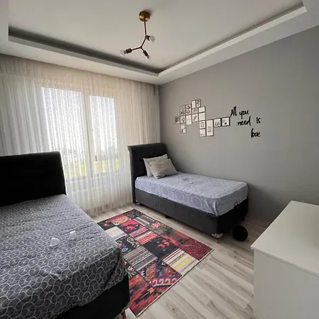 Oemer Apartment *