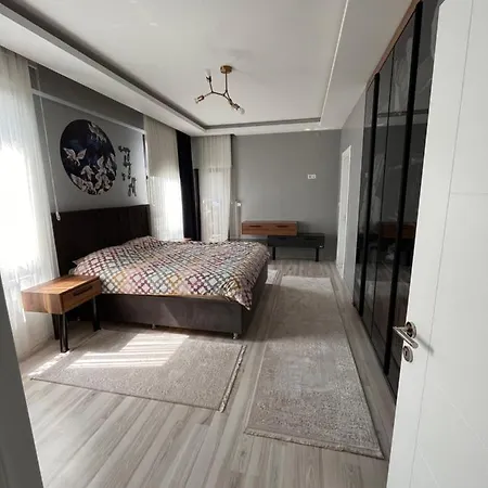 Apartment Oemer Trabzon